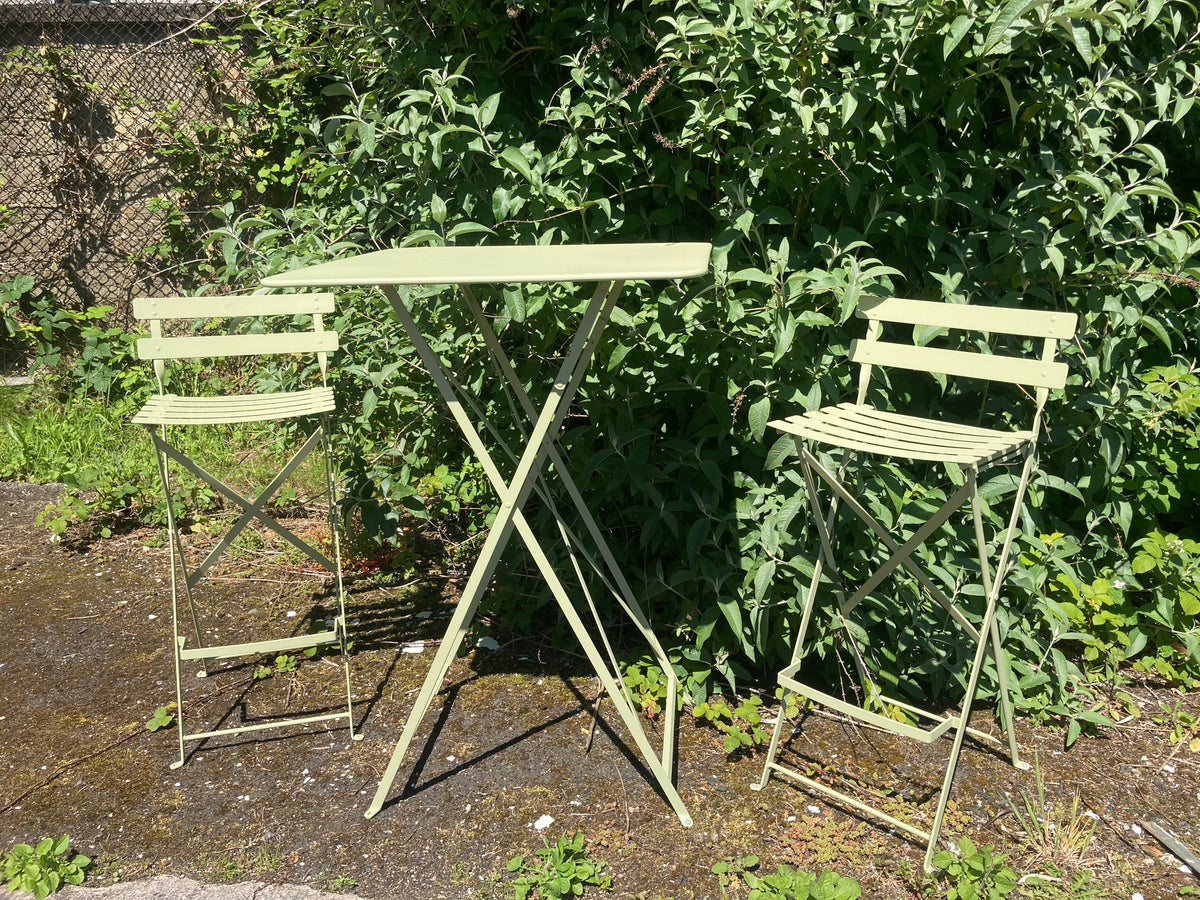 Garden furniture Dine around Bushmills